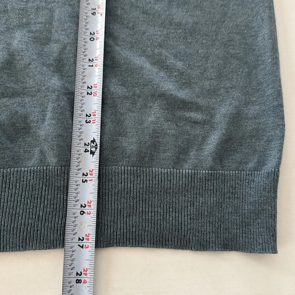 Banana Republic Sweater Mens Large Silk Cashmere V Neck Long Sleeve Gray Knit